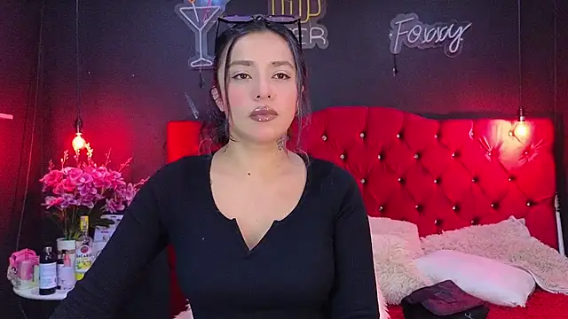 Snapshot of foxxy_nasty chatting on 12-03-24, 08:06 foxxy nasty online show from 12-03-24, 08:06