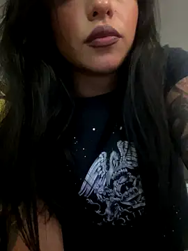 Snapshot of foxxy_nasty chatting on 09-17-25, 04:08 foxxy nasty online show from 09-17-25, 04:08