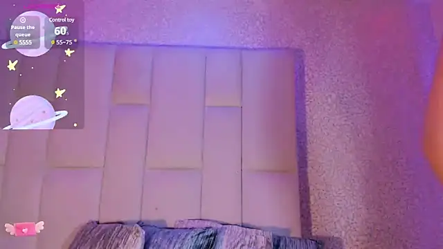 Snapshot of Summer_walkerr chatting on 03-15-25, 12:45 Summer walkerr online show from 03-15-25, 12:45