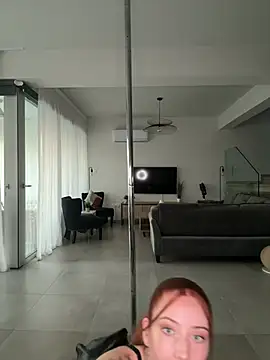 Snapshot of Sugarlina chatting on 07-12-26, 04:53 Sugarlina online show from 07-12-26, 04:53