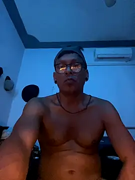 Snapshot of Capxxx chatting on 10-18-25, 05:10 Capxxx online show from 10-18-25, 05:10