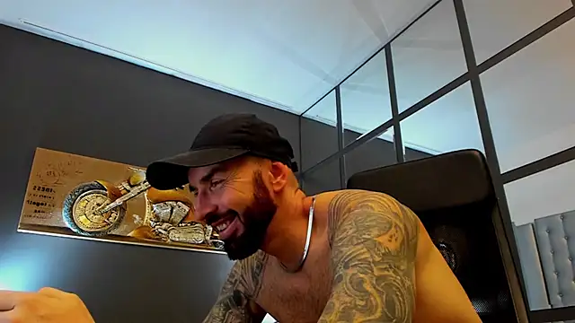 AronGrant online show from 11-18-25, 09:58