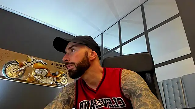 AronGrant online show from 11-25-25, 09:42