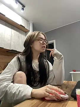 Snapshot of doll_lol_ chatting on 02-03-25, 02:55 doll lol  online show from 02-03-25, 02:55