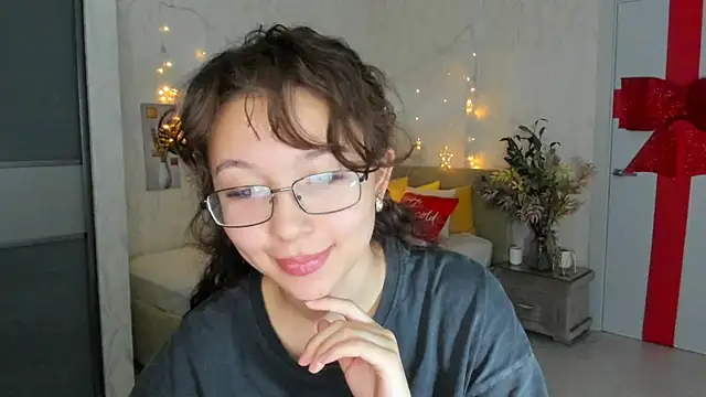 AgnieszkaBanana online show from 02-12-25, 04:33