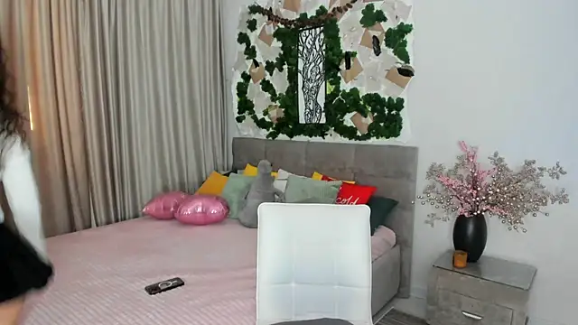 AgnieszkaBanana online show from 03-09-25, 04:16