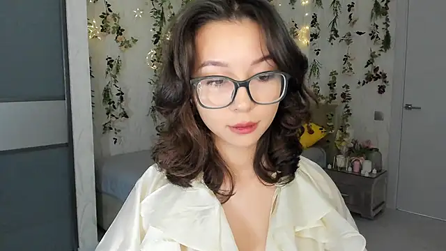 AgnieszkaBanana online show from 11-21-25, 07:12