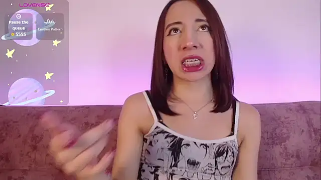 Miiaa doll online show from 02-12-26, 12:11