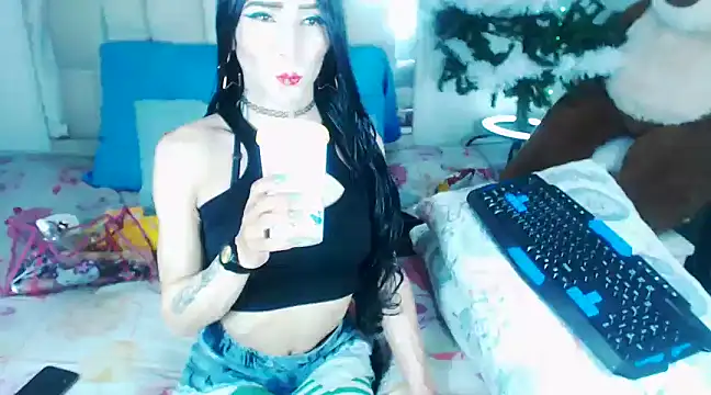 Brenda  01 online show from 01-04-25, 10:49