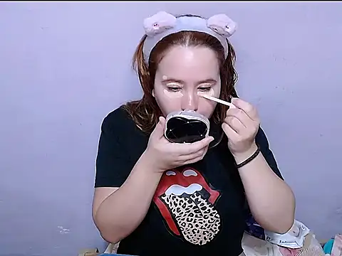 SubLayla01 online show from 05-01-26, 06:23