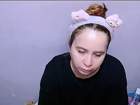SubLayla01 online show from 05-12-26, 06:27
