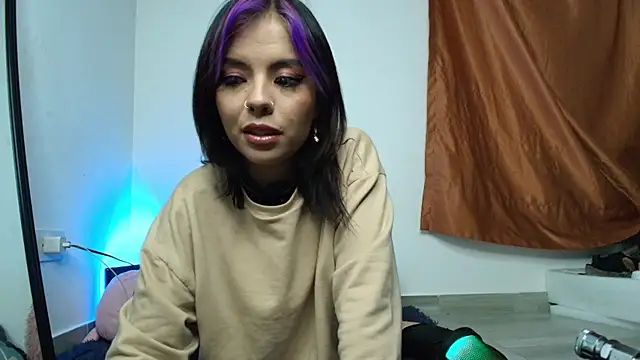 Alicia Ortiiz online show from 03-02-25, 12:20