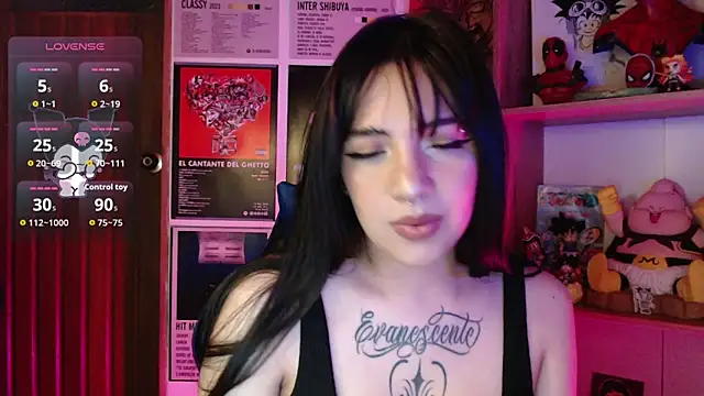 Snapshot of ninfa1_ch chatting on 02-09-26, 11:31 ninfa1 ch online show from 02-09-26, 11:31