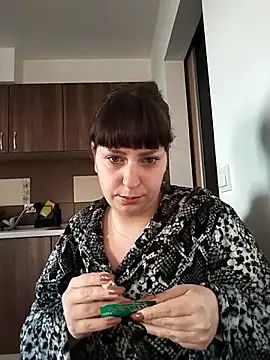 EmmaKrosss online show from 04-07-26, 05:41