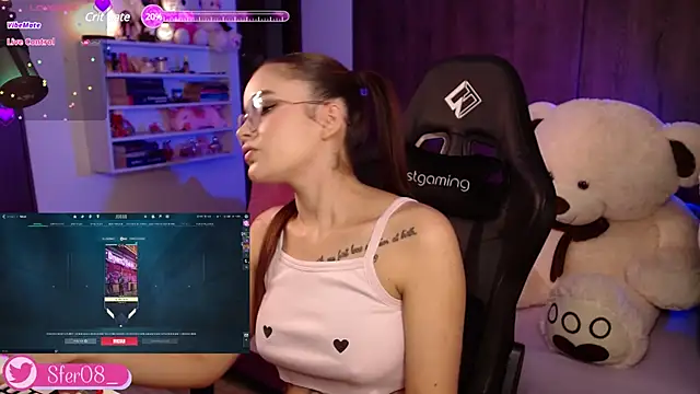 Snapshot of Iamsfer chatting on 01-18-25, 10:06 Iamsfer online show from 01-18-25, 10:06