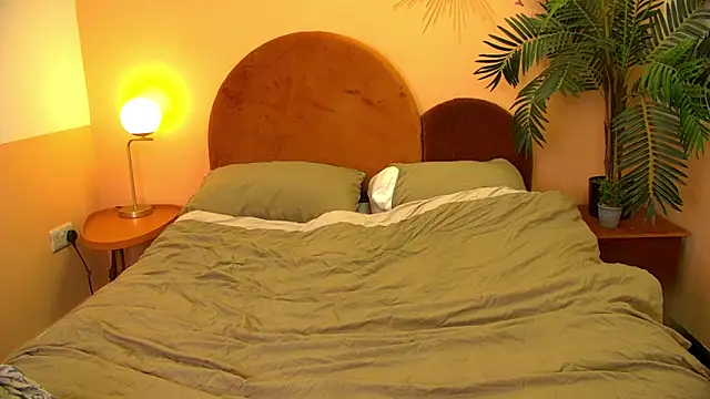 FerrariRedxBabestation online show from 02-28-26, 09:27