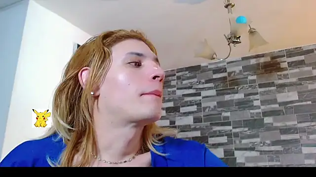 Snapshot of honey_skin chatting on 01-21-25, 07:50 honey skin online show from 01-21-25, 07:50