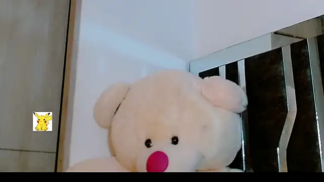 Snapshot of honey_skin chatting on 02-08-25, 10:08 honey skin online show from 02-08-25, 10:08