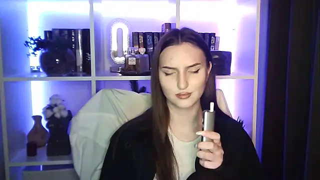 X Alisa online show from 04-24-26, 06:43