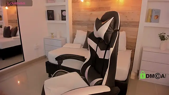 candy summer28 online show from 04-09-26, 07:08