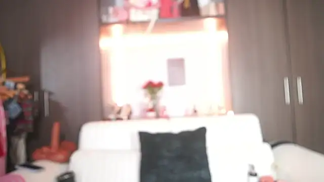 katlyn martins online show from 05-22-26, 07:08