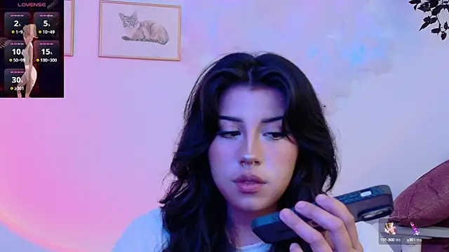 Snapshot of Ag4ta_ chatting on 02-14-25, 10:47 Ag4ta online show from 02-14-25, 10:47