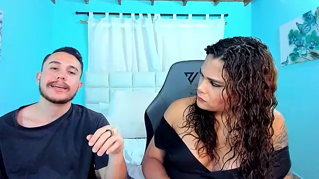 xxx sweet couple  online show from 01-10-26, 06:20