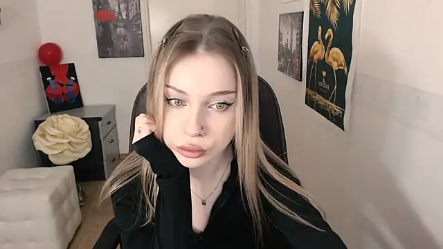 HeyDoraa online show from 01-30-25, 01:42