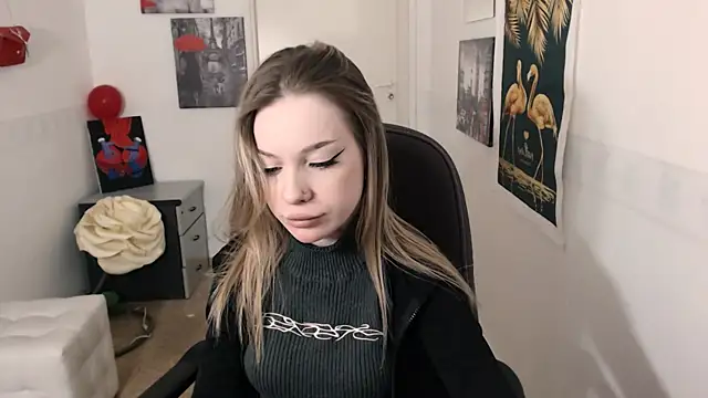 HeyDoraa online show from 02-06-25, 06:02