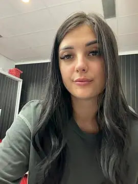 Snapshot of SophiaVilner chatting on 04-23-26, 05:59 SophiaVilner online show from 04-23-26, 05:59
