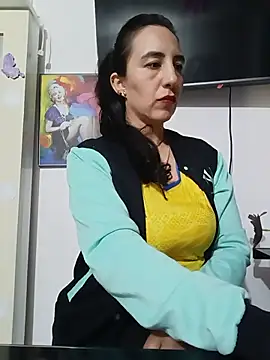 christine-x online show from 06-17-26, 10:32