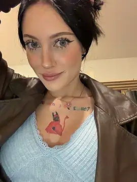 Melissa crazy online show from 04-16-26, 04:41