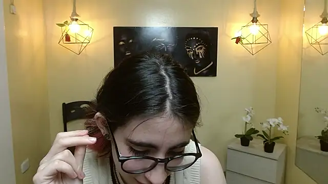 Snapshot of LenaRoses chatting on 01-11-25, 12:44 LenaRoses online show from 01-11-25, 12:44
