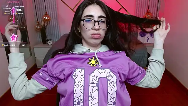 LenaRoses online show from 04-17-26, 05:38