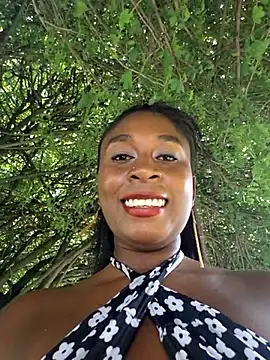 HanaThompson online show from 03-19-25, 07:06