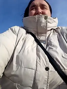 Snapshot of Liluboobs chatting on 03-05-25, 01:50 Liluboobs online show from 03-05-25, 01:50