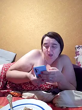 Snapshot of Liluboobs chatting on 09-30-25, 06:07 Liluboobs online show from 09-30-25, 06:07