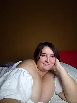 Snapshot of Liluboobs chatting on 11-11-25, 09:26 Liluboobs online show from 11-11-25, 09:26