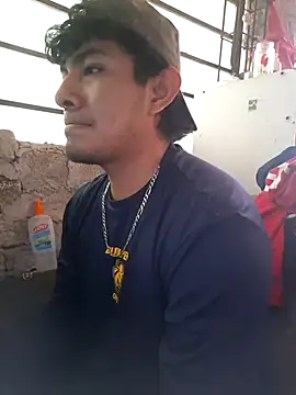 GusssHOT online show from 10-16-25, 07:37