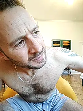 gilera250s online show from 10-04-25, 01:09