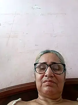  candi online show from 10-30-25, 03:24