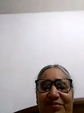 Snapshot of _candi chatting on 04-24-26, 01:41 candi online show from 04-24-26, 01:41