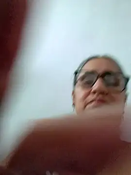 Snapshot of _candi chatting on 05-08-26, 12:43 candi online show from 05-08-26, 12:43