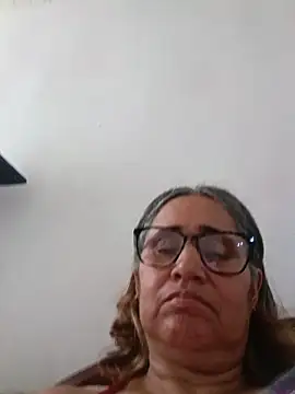 Snapshot of _candi chatting on 05-25-26, 03:51 candi online show from 05-25-26, 03:51