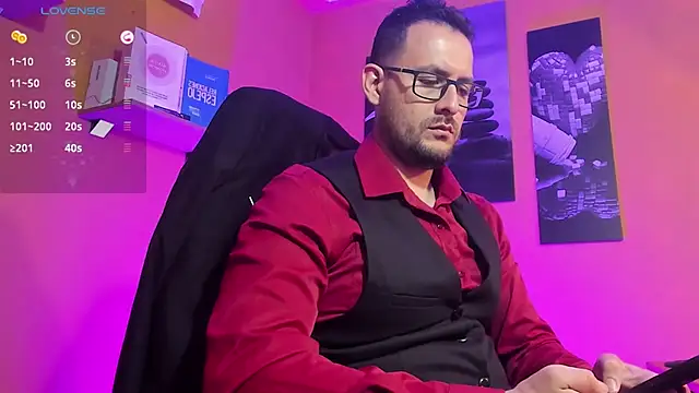 Snapshot of Jerry_hot1 chatting on 10-10-25, 12:26 Jerry hot1 online show from 10-10-25, 12:26