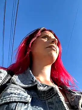 RiriRoseey online show from 11-02-25, 08:06