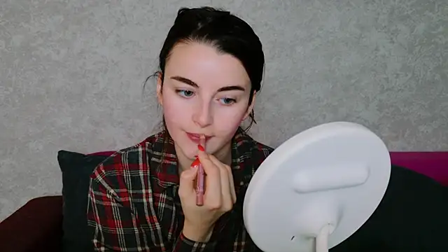 Miss Arwen online show from 11-05-25, 02:11