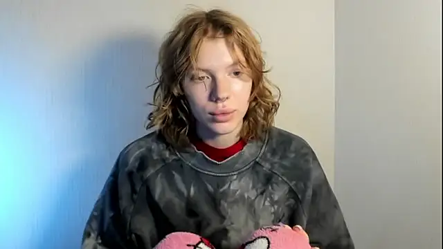 StellaDavis online show from 10-22-25, 09:53