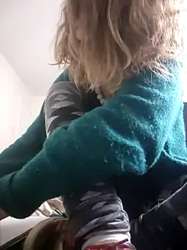 AriellaTaylor online show from 12-18-24, 08:42