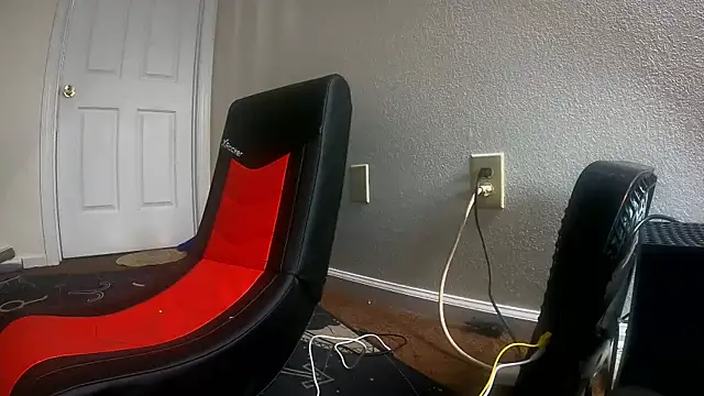 Snapshot of AriellaTaylor chatting on 12-22-24, 04:48 AriellaTaylor online show from 12-22-24, 04:48